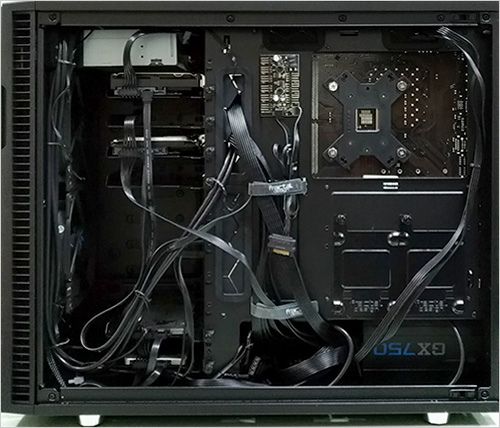 瑞典Fractal-Design-Define-R6--全黑化靜音機殼-08.jpg