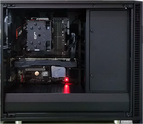 瑞典Fractal-Design-Define-R6--全黑化靜音機殼-09.jpg