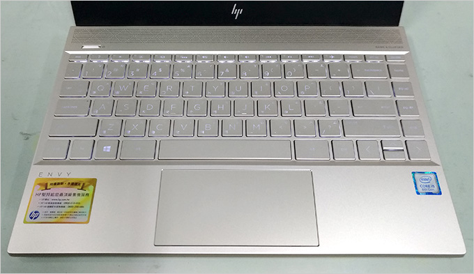 HP-ENVY-13吋輕薄筆電-09.jpg