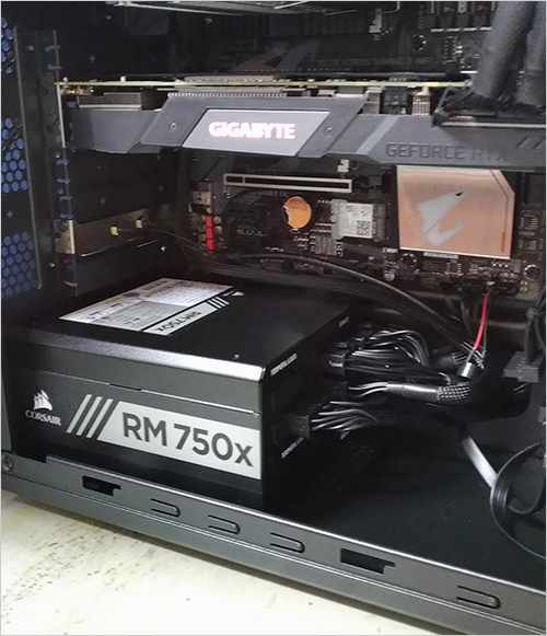 海盜船CORSAIR-RM750x-電源供應器-08.jpg