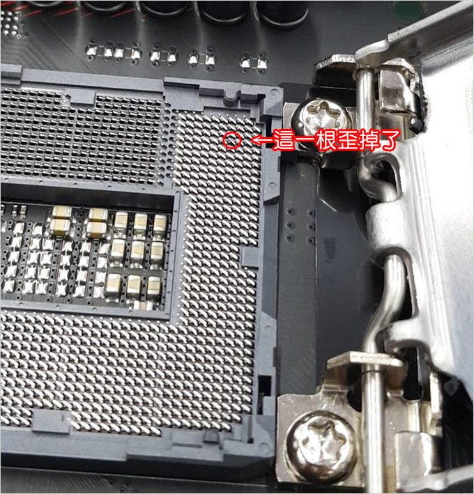 主機板.jpg