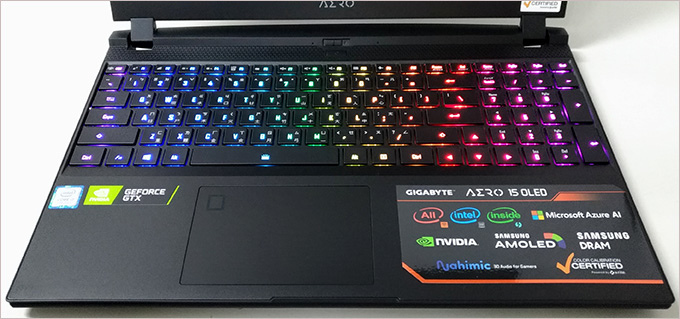 技嘉-Gigabyte-Aero--Oled-SA-04.jpg