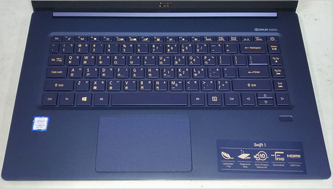 Acer-Swift5-SF515-51T-02.jpg