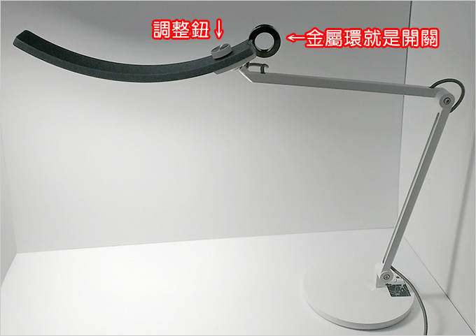 BenQ-螢幕閱讀護眼檯燈-WiT-04.jpg