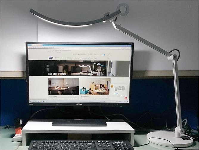 BenQ--WiT-螢幕閱讀護眼檯燈-01.jpg