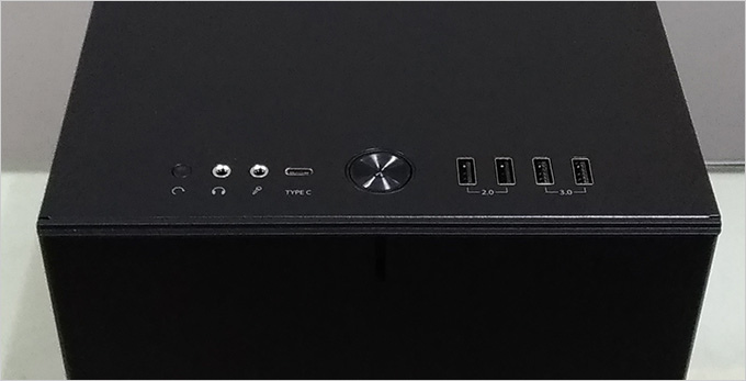 Fractal-Design-Define-7- Compact-18.jpg