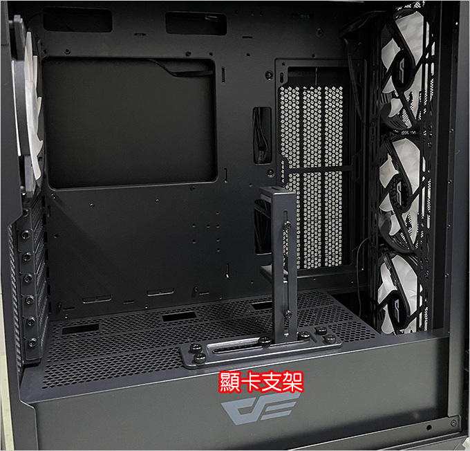 darkFlash-DLX21-MESH-玻璃透側機殼.jpg