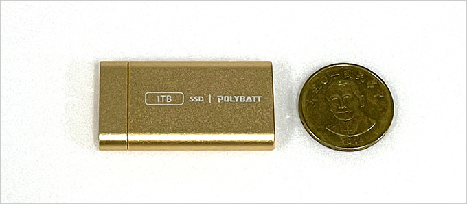 POLYBATT-手機備份固態硬碟│Portable-mini-SSD-【拇指版】.jpg