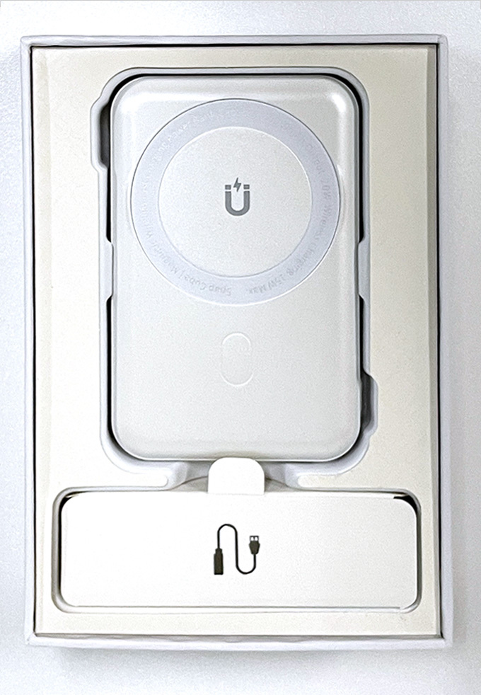 WiWU-Cube磁吸無線充行動電源10000mAh.jpg