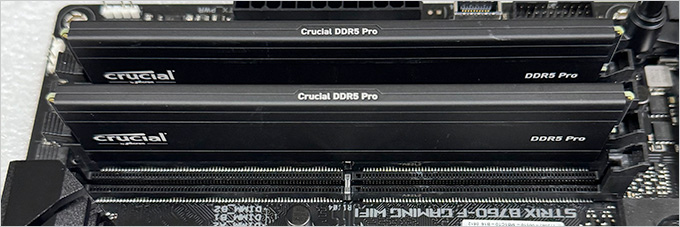美光Crucial-Pro系列記憶體：DDR4-3200-32G-Kit--及-DDR5-5600-32G-Kit.jpg